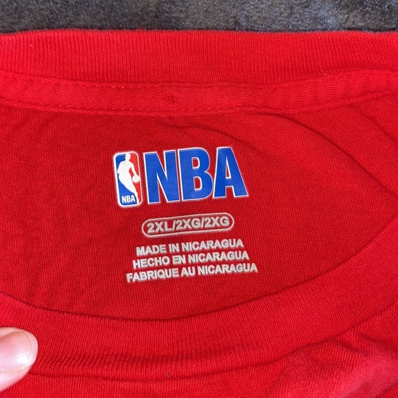 Chicago Bulls 2XL shirt - Picture 4 of 5